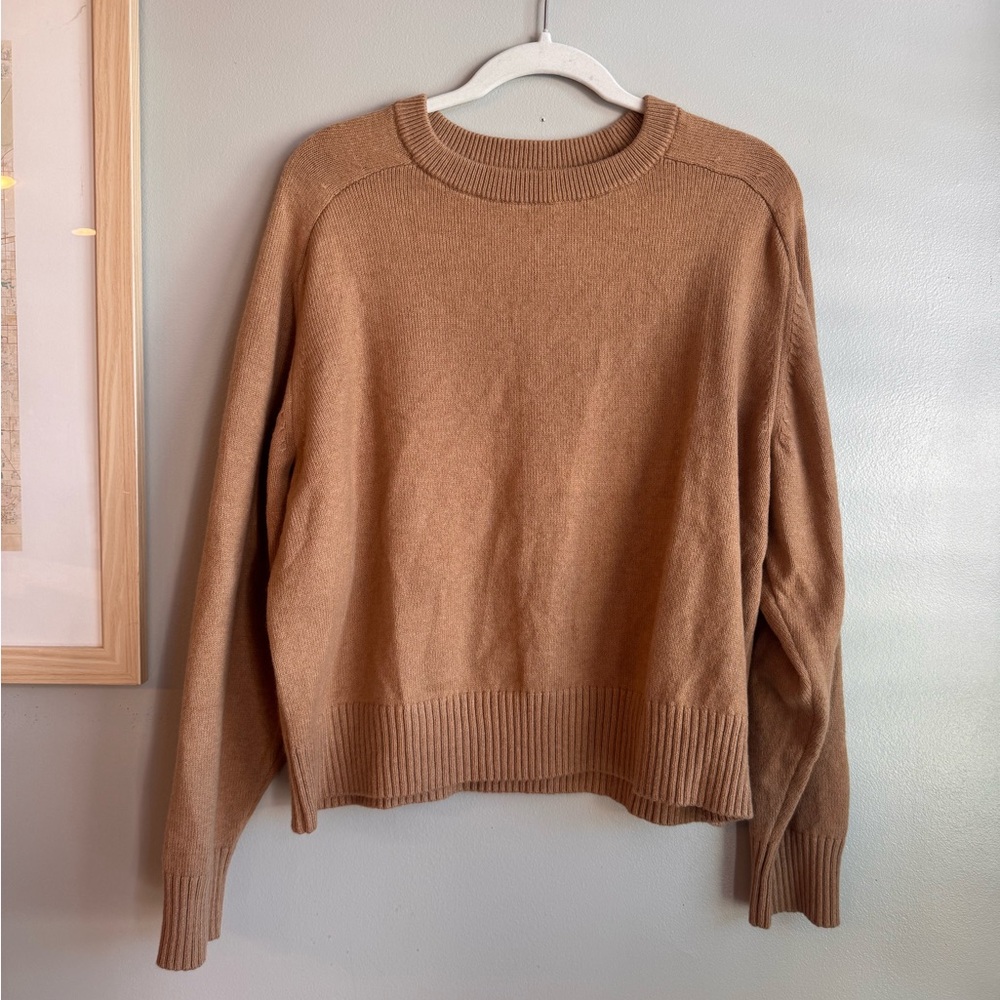 Banana Republic Beige Knit Sweater